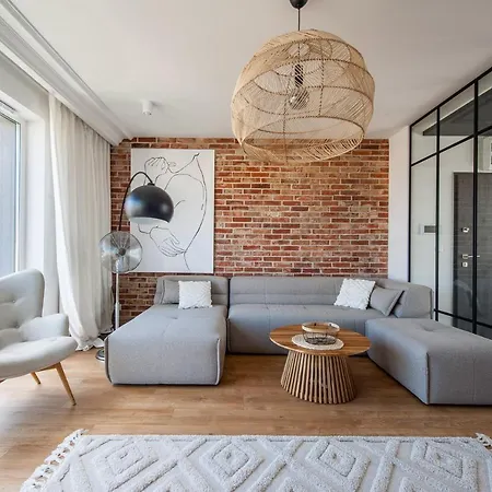 Luxury Port View - Billberry Apartment