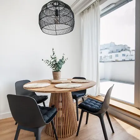 Luxury Port View - Billberry Apartment